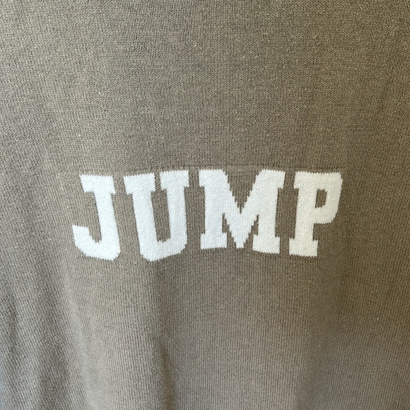 TKEQ crew neck sweater - Picture 3 of 4